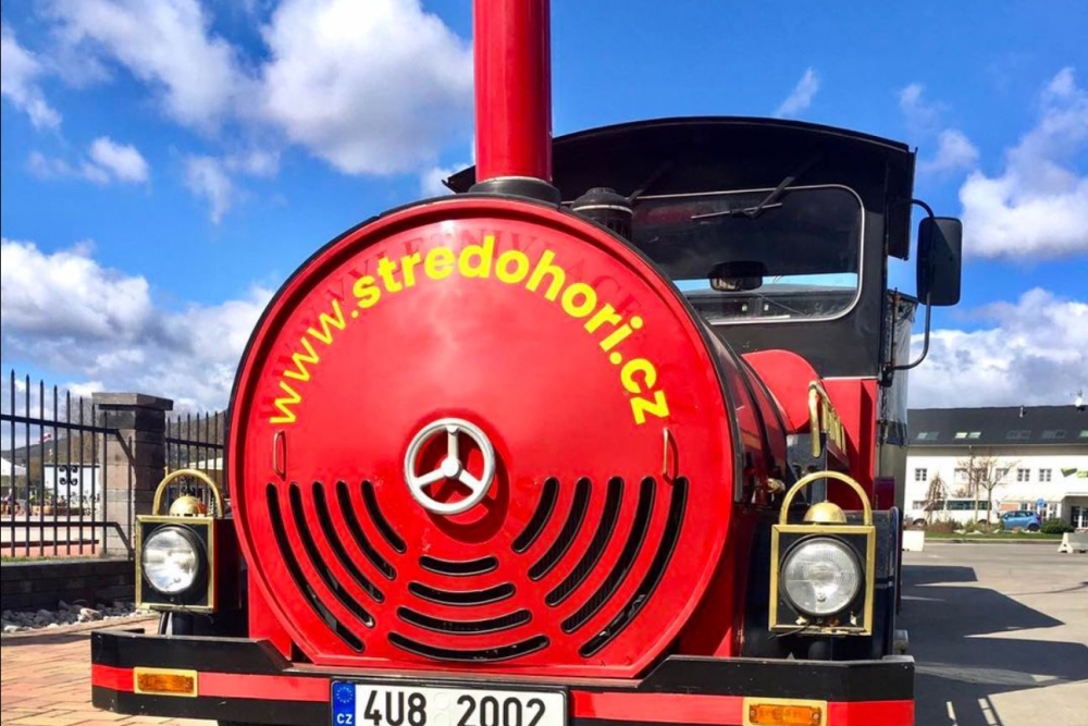  Na Řípskou pouť autobusem i&nbsp;vláčkem!